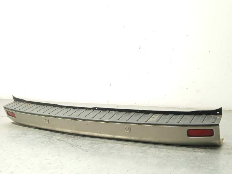 Recambio de paragolpes trasero para ford transit custom kombi 2.0 tdci cat referencia OEM IAM 2064132  
