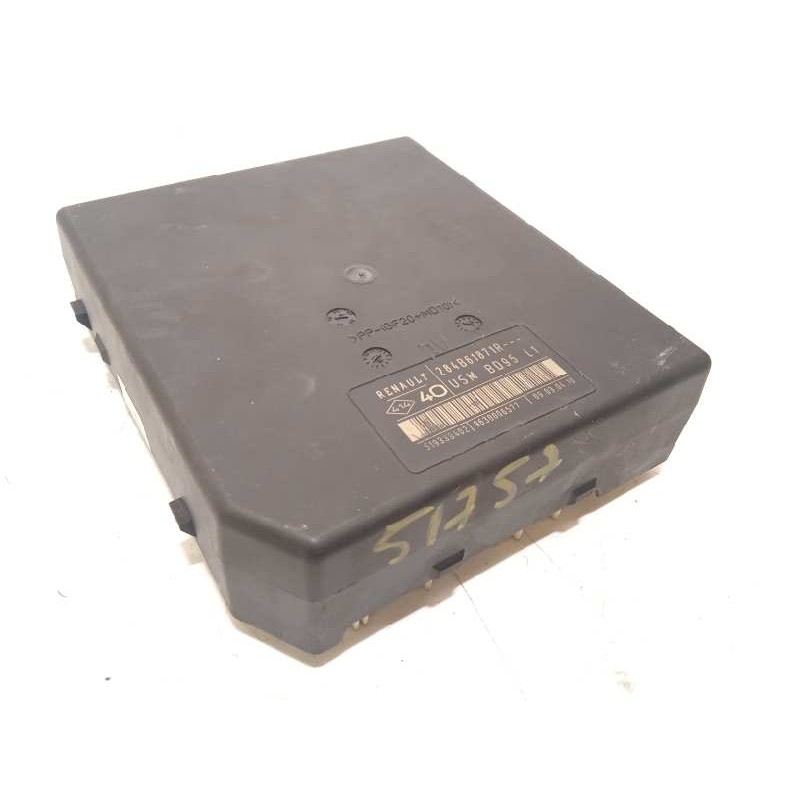 Recambio de caja reles / fusibles para renault megane iii berlina 5 p emotion referencia OEM IAM 284B61871R  