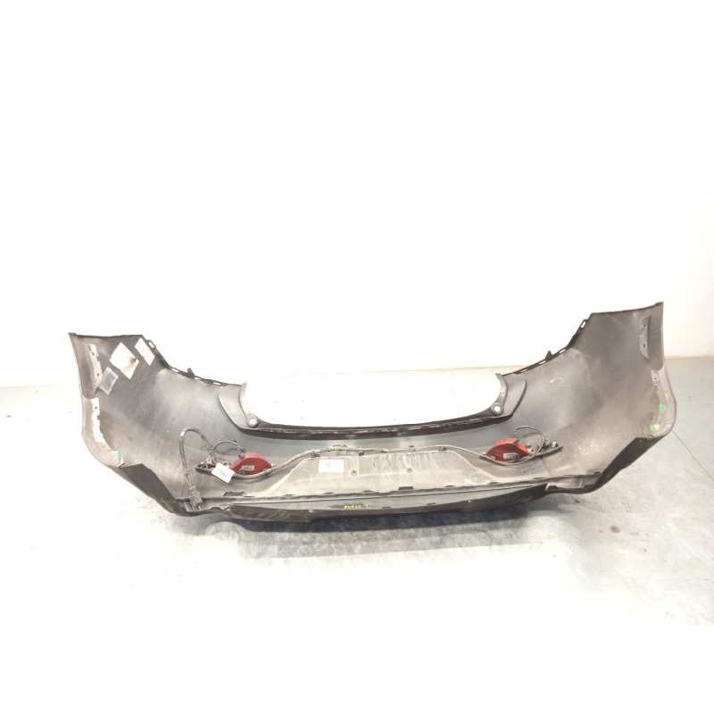 Recambio de paragolpes trasero para volvo v40 momentum referencia OEM IAM 39823993  