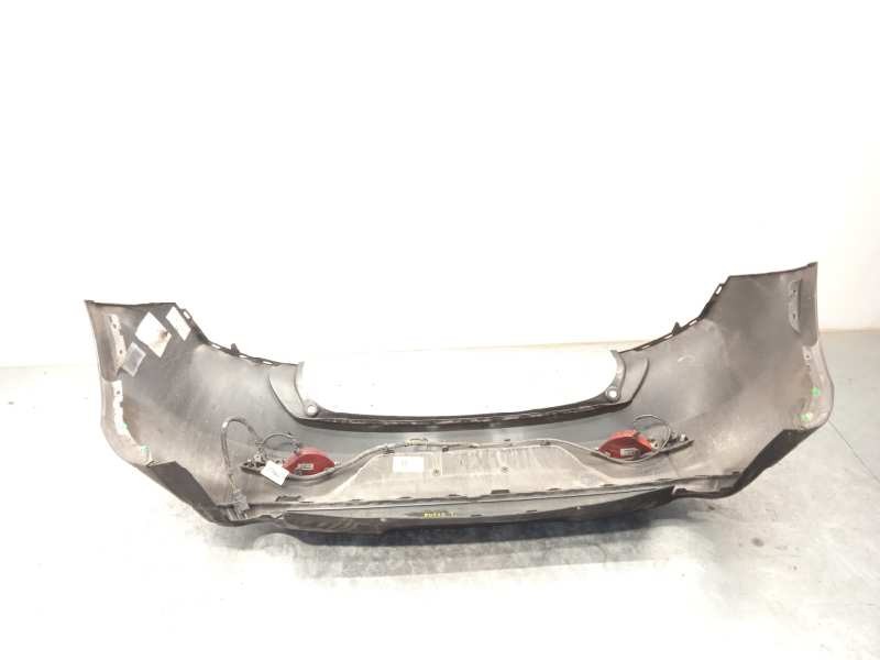 Recambio de paragolpes trasero para volvo v40 momentum referencia OEM IAM 39823993  