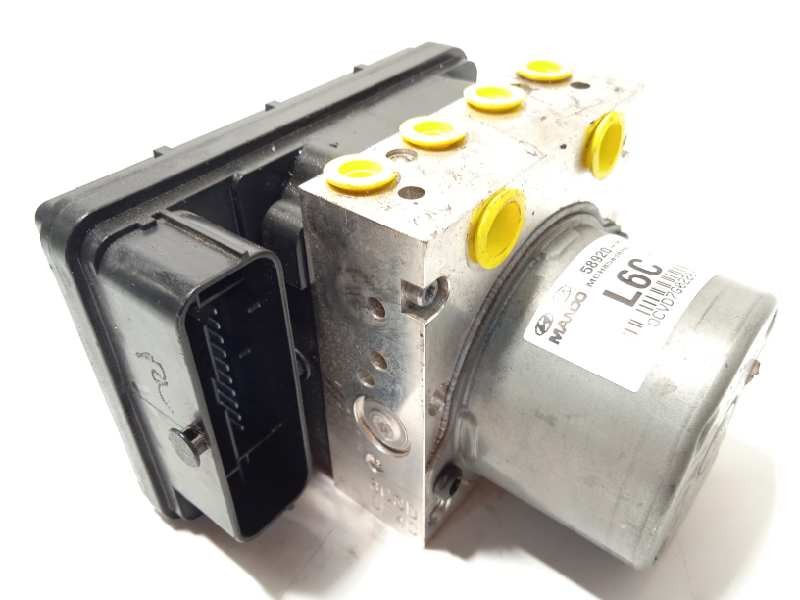 Recambio de abs para kia stonic (ybcuv) tech referencia OEM IAM 58920H8260 BE6003V109 BH6013V105