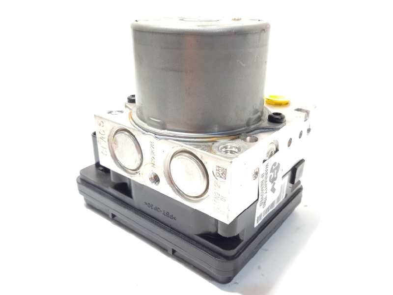 Recambio de abs para kia stonic (ybcuv) tech referencia OEM IAM 58920H8260 BE6003V109 BH6013V105