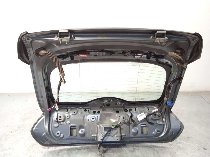 Recambio de porton trasero para volvo v40 momentum referencia OEM IAM 31457727  