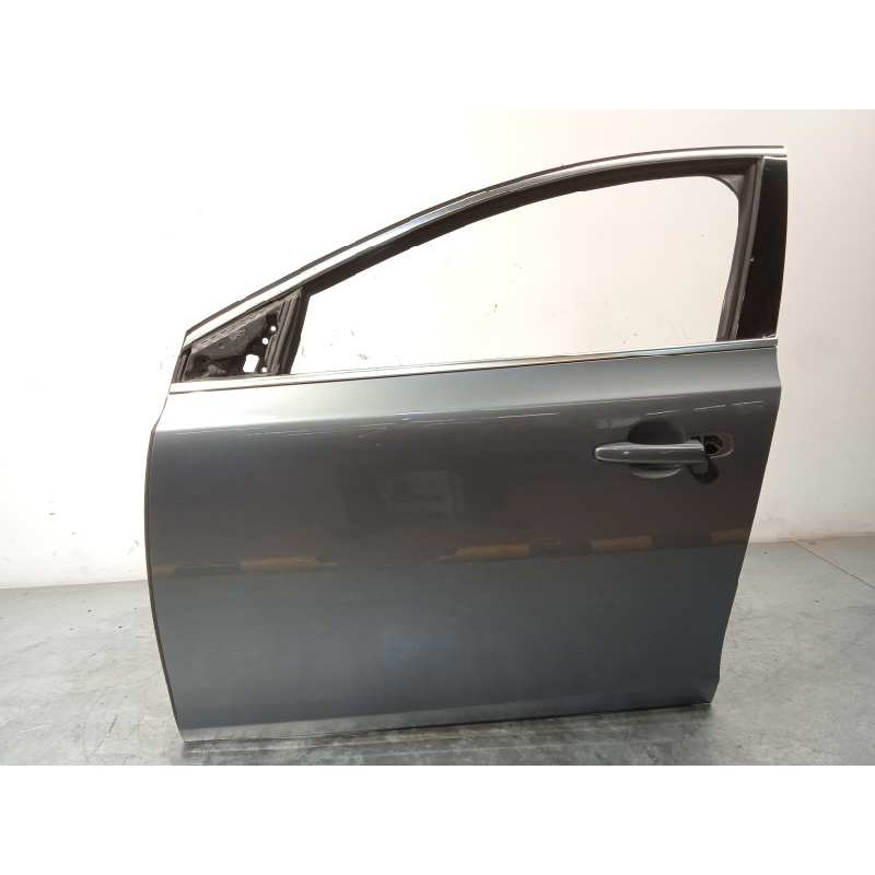 Recambio de puerta delantera izquierda para volvo v40 momentum referencia OEM IAM 32321018  