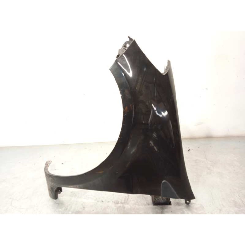 Recambio de aleta delantera izquierda para renault clio iii dynamique referencia OEM IAM 7701476104  