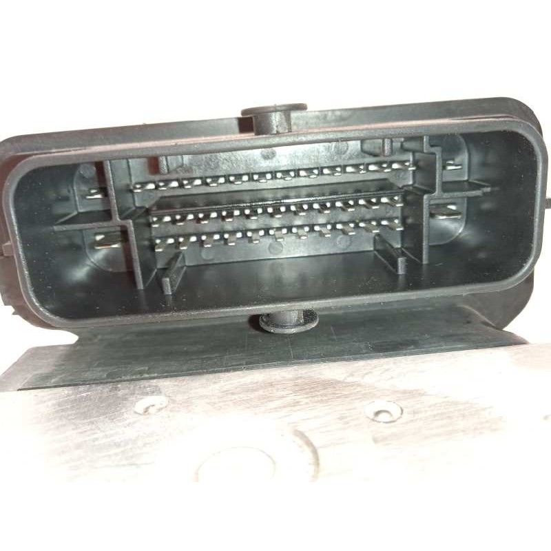 Recambio de abs para dacia duster laureate 4x2 referencia OEM IAM 476607477R 0265956403 269727