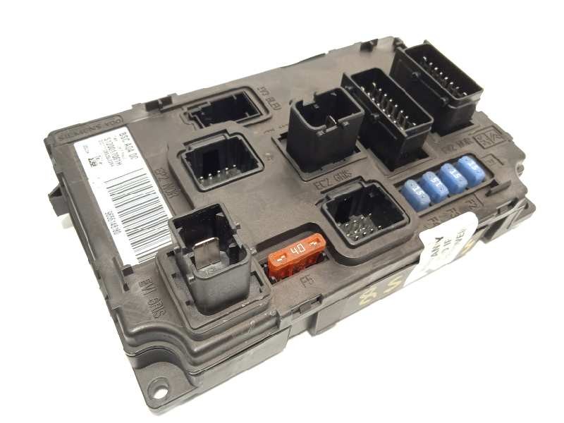 Recambio de caja reles / fusibles para peugeot 407 sw st confort referencia OEM IAM 9656148180  