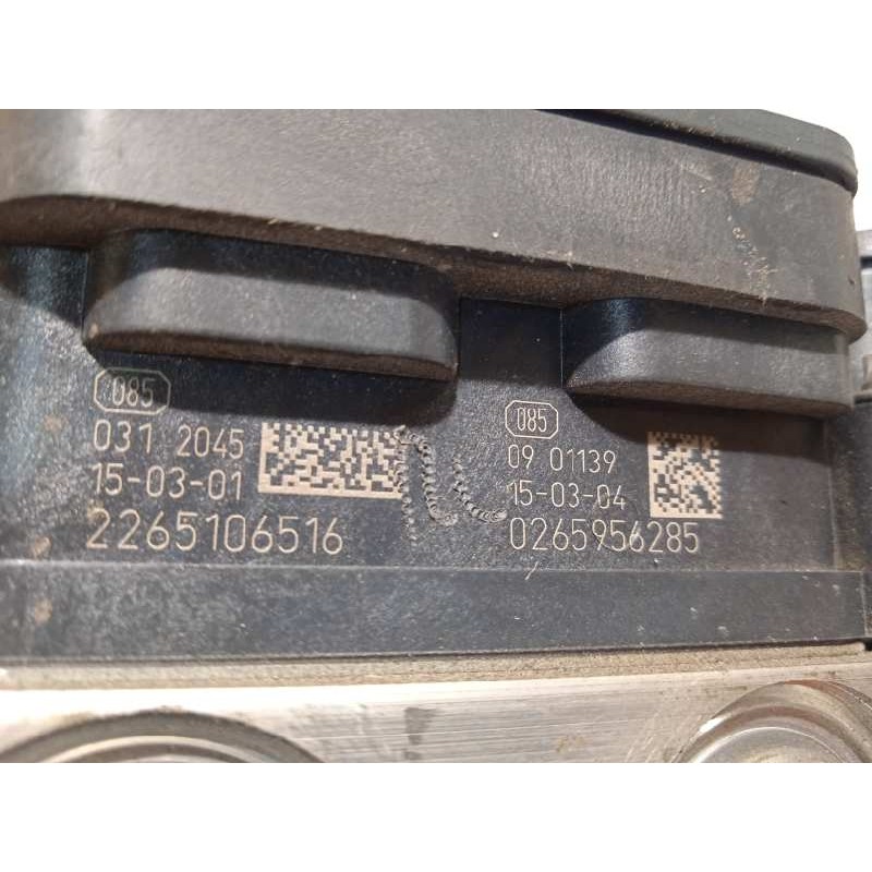 Recambio de abs para dacia duster laureate 4x2 referencia OEM IAM 476608845R 0265956285 269634