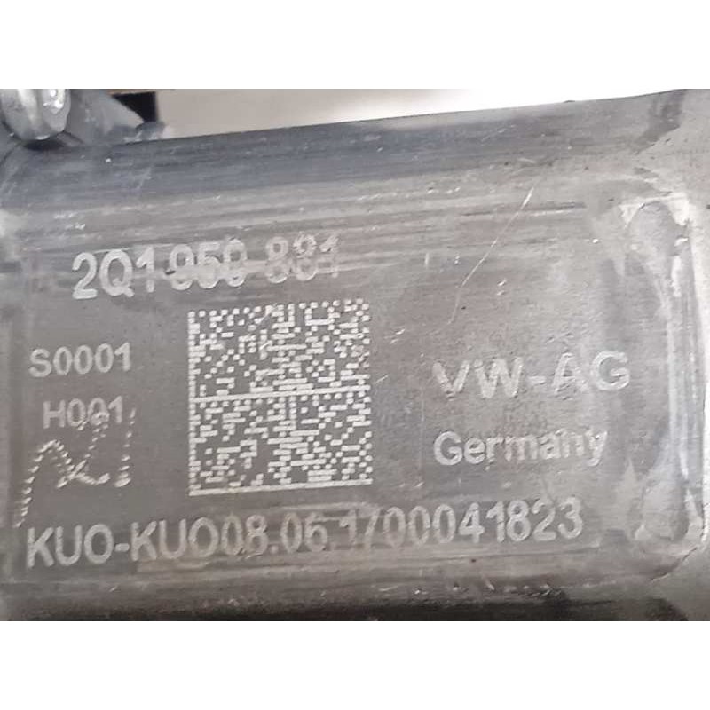 Recambio de elevalunas delantero izquierdo para seat ibiza (kj1) style referencia OEM IAM 6F0837461  