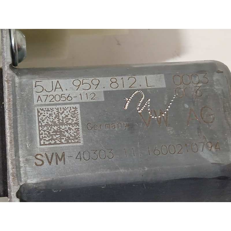 Recambio de elevalunas trasero derecho para skoda rapid 1.2 tsi referencia OEM IAM 5JA959812L  