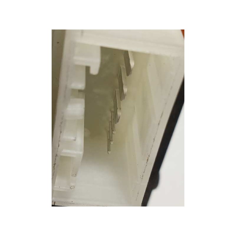 Recambio de elevalunas trasero derecho para skoda rapid 1.2 tsi referencia OEM IAM 5JA959812L  