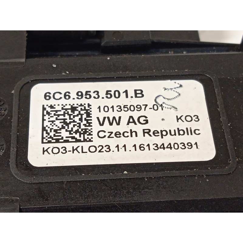 Recambio de mando intermitentes para skoda rapid 1.2 tsi referencia OEM IAM 6C6953501B  