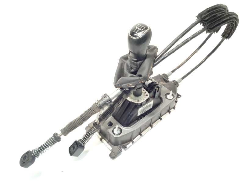 Recambio de palanca cambio para skoda rapid 1.2 tsi referencia OEM IAM 6RA711049C  