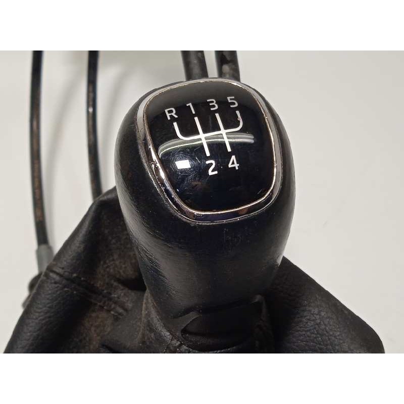 Recambio de palanca cambio para skoda rapid 1.2 tsi referencia OEM IAM 6RA711049C  