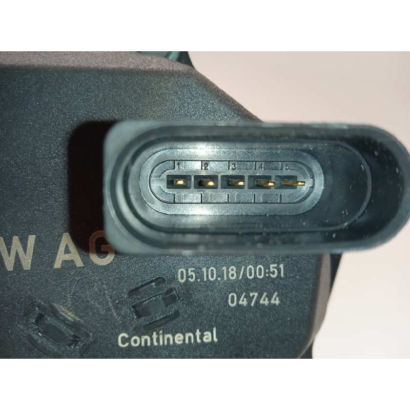 Recambio de valvula egr para seat arona style referencia OEM IAM 04L131501M  