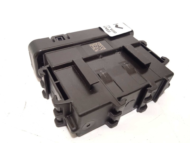 Recambio de modulo electronico para renault arkana 1.3 referencia OEM IAM 284Y66LE6C  F005V03533