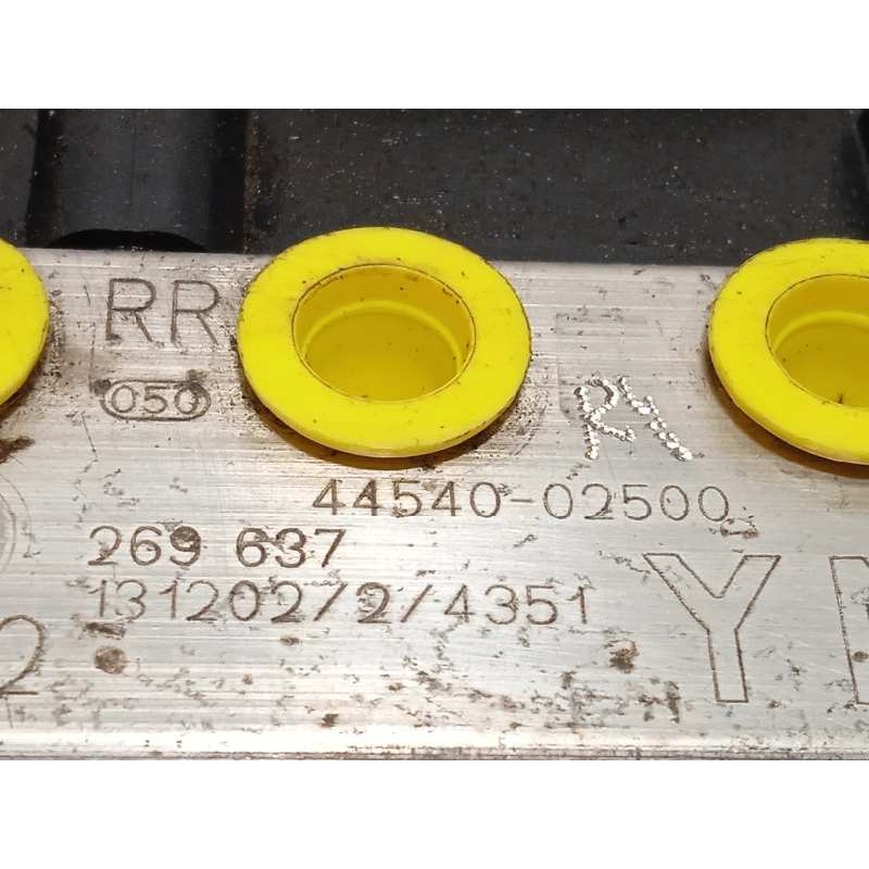 Recambio de abs para toyota auris active referencia OEM IAM 4454002500 0265956014 269637