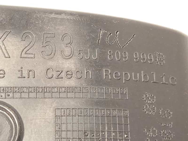 Recambio de tapa exterior combustible para skoda rapid 1.2 tsi referencia OEM IAM 5JJ809999B  5JJ809909