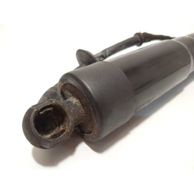 Recambio de amortiguadores maletero / porton para porsche panamera gts referencia OEM IAM 97051257314  