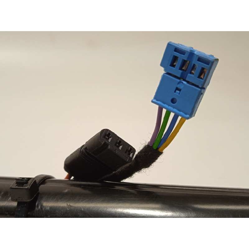 Recambio de amortiguadores maletero / porton para porsche panamera gts referencia OEM IAM 97051257314  