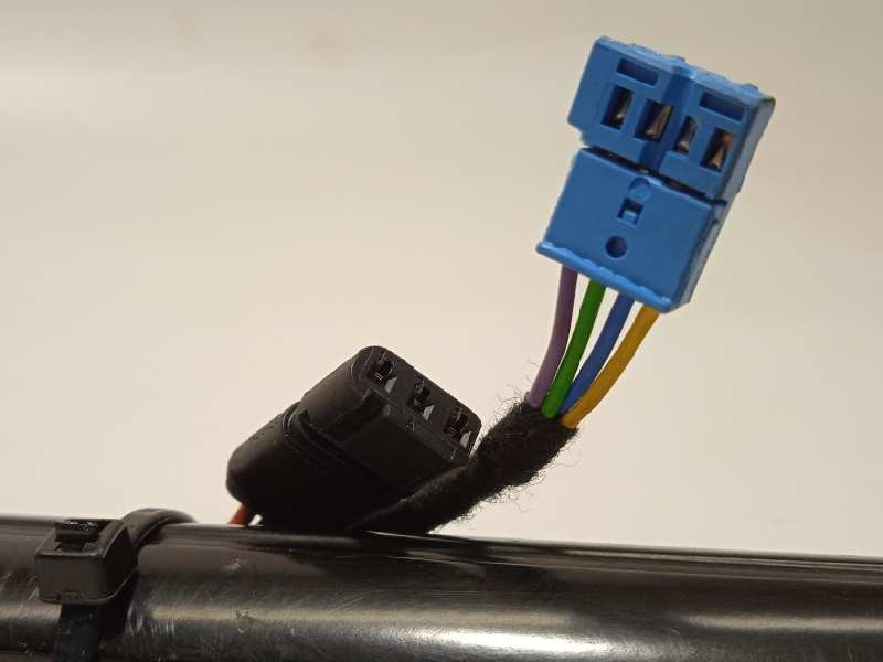 Recambio de amortiguadores maletero / porton para porsche panamera gts referencia OEM IAM 97051257314  