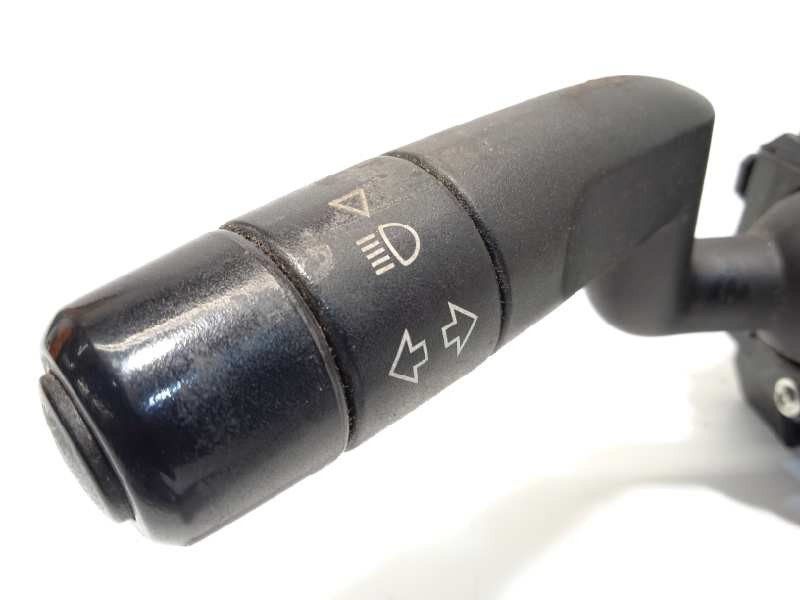 Recambio de mando intermitentes para land rover freelander (lr2) td4 s referencia OEM IAM 6G9N13N064ZE  