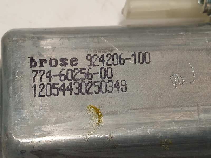 Recambio de elevalunas delantero derecho para porsche panamera gts referencia OEM IAM 924206100  7746025600