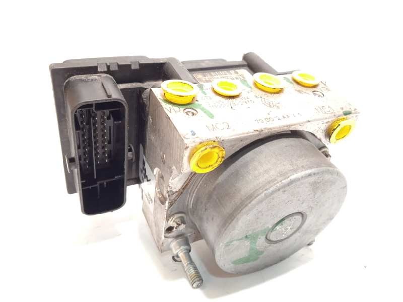 Recambio de abs para dacia duster ambiance 4x2 referencia OEM IAM 8200846463 0265800903 0265232384
