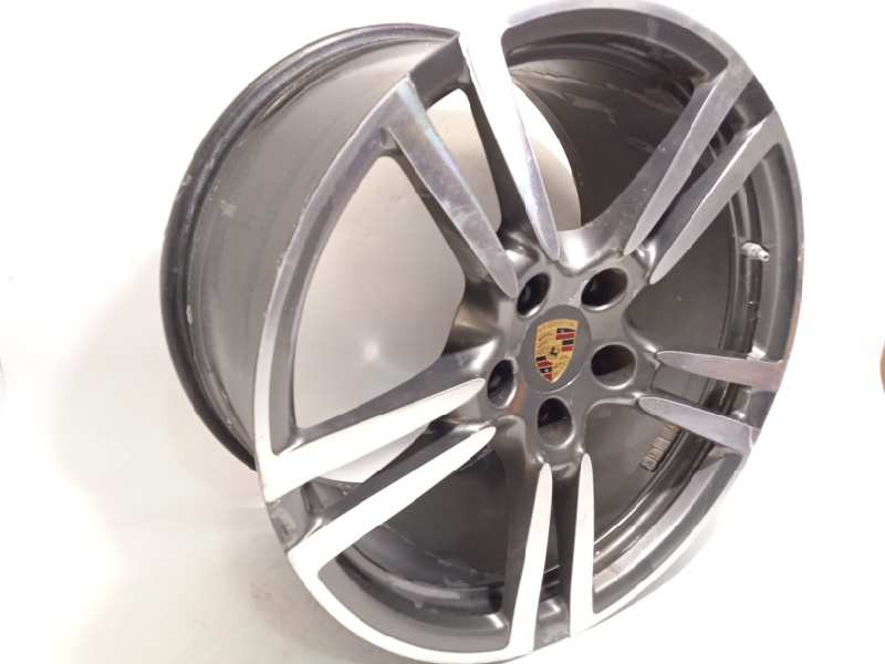 Recambio de llanta para porsche panamera gts referencia OEM IAM 97036219204  