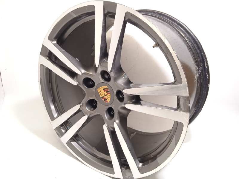 Recambio de llanta para porsche panamera gts referencia OEM IAM 97036219204  