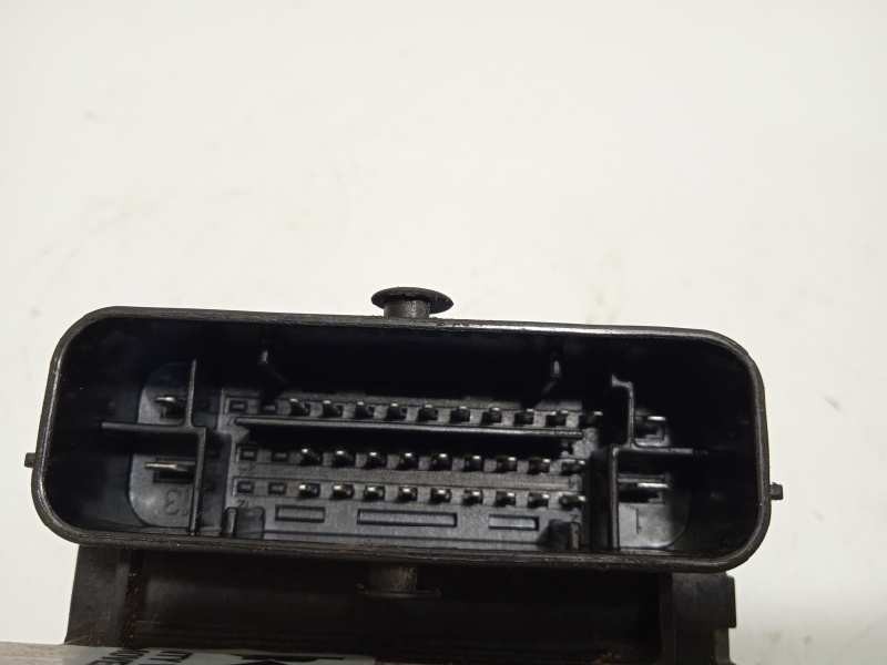 Recambio de abs para dacia duster ambiance 4x2 referencia OEM IAM 8200846463 0265800903 0265232384