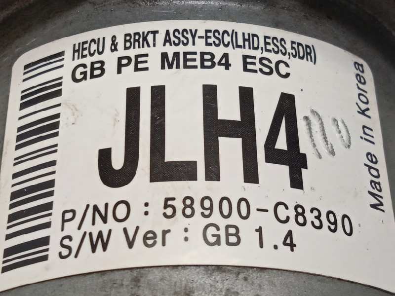 Recambio de abs para hyundai i20 tecno referencia OEM IAM 58920C8390 58900C8390 C858924650