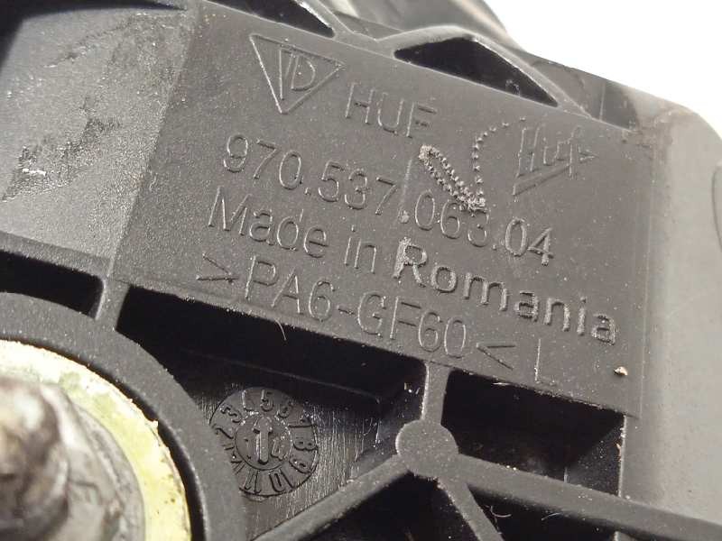 Recambio de maneta exterior trasera izquierda para porsche panamera gts referencia OEM IAM 97053706304  