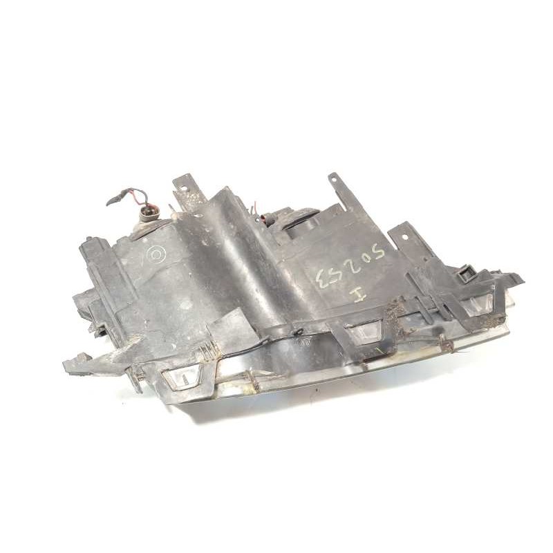 Recambio de faro izquierdo para bmw serie 3 berlina (e46) 320d referencia OEM IAM 63126902745  