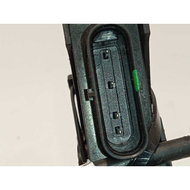 Recambio de cerradura puerta trasera derecha para citroën c4 iii 1.2 referencia OEM IAM 9832797480  
