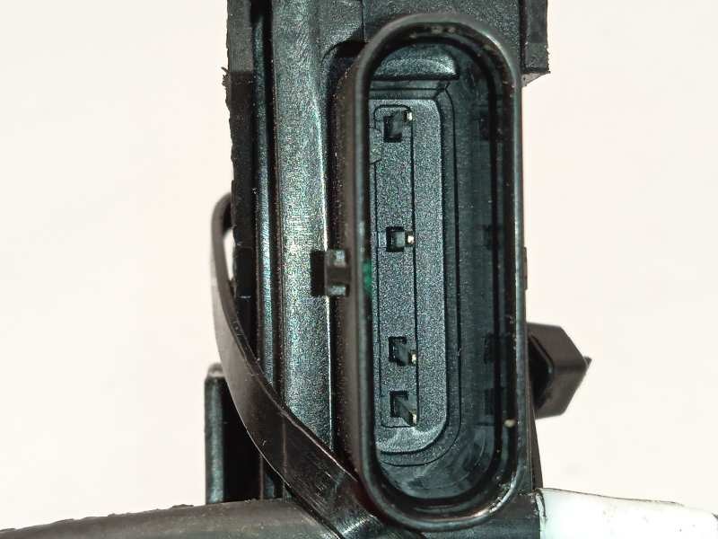 Recambio de cerradura puerta trasera izquierda para citroën c4 iii 1.2 referencia OEM IAM 9832797580  