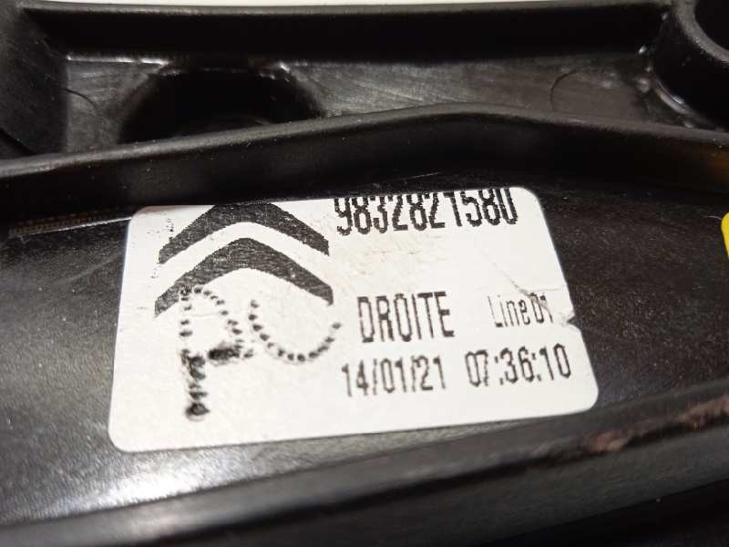 Recambio de elevalunas delantero derecho para citroën c4 iii 1.2 referencia OEM IAM 9832821580  9832841580
