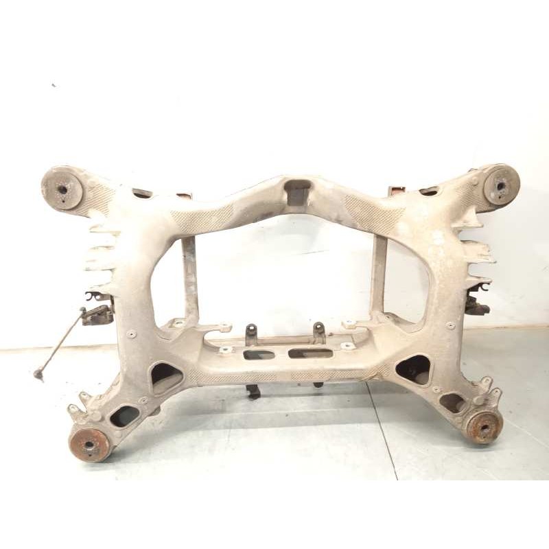 Recambio de puente trasero para porsche panamera gts referencia OEM IAM 97033105133  