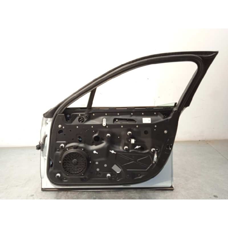 Recambio de puerta delantera derecha para porsche panamera gts referencia OEM IAM 97053101201  97053101201GRV