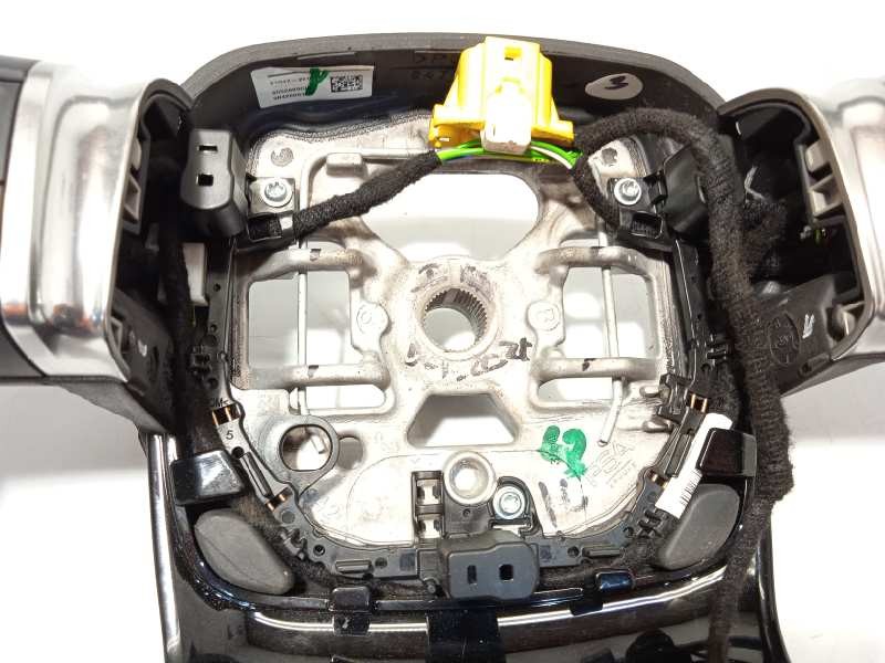 Recambio de volante para citroën c4 iii 1.2 referencia OEM IAM 98426093ZD  