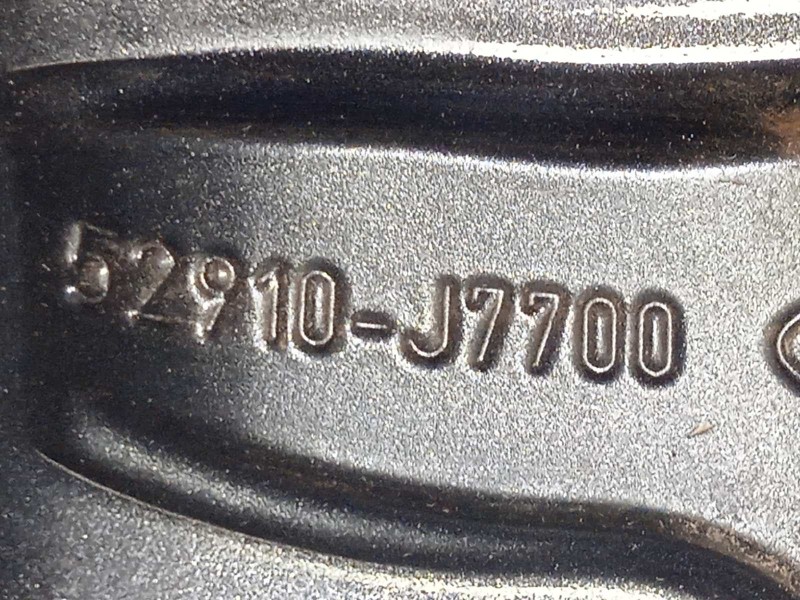 Recambio de llanta para kia xceed 1.0 tgdi cat referencia OEM IAM 52910J7700  