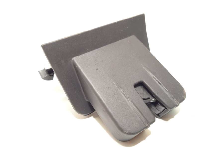 Recambio de cerradura maletero / porton para audi a3 (8vk) basic referencia OEM IAM 8R0827505A  