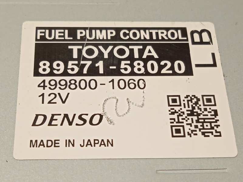 Recambio de centralita bomba combustible para lexus rx (agl20) 450h referencia OEM IAM 8957158020  4998001060
