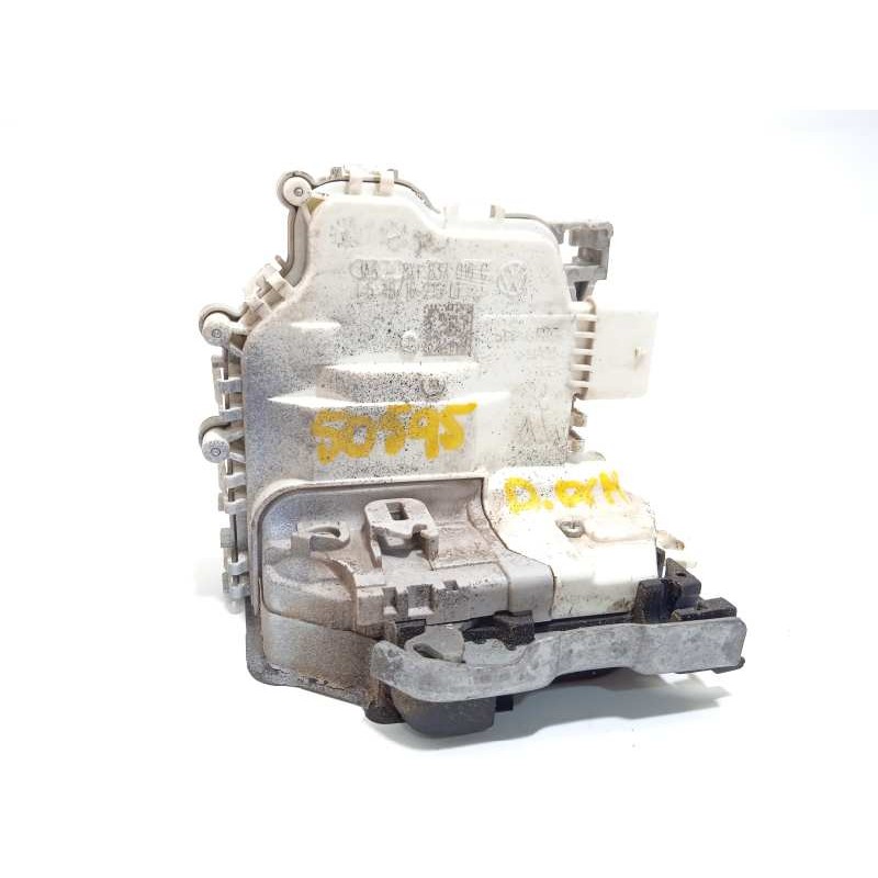 Recambio de cerradura puerta delantera derecha para audi a3 (8vk) basic referencia OEM IAM 8X1837016C  