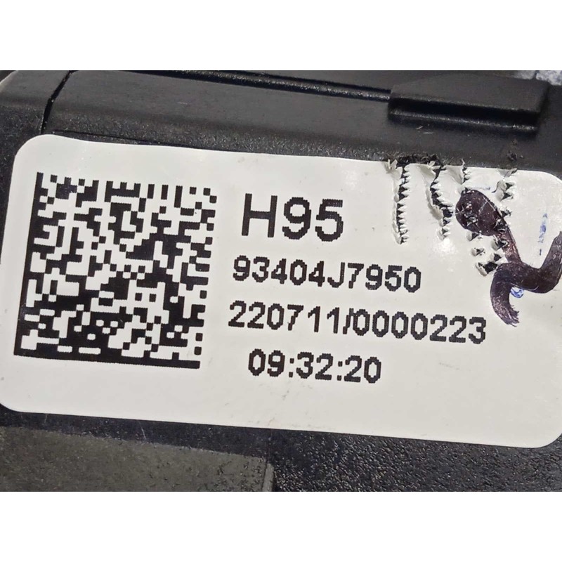 Recambio de mando intermitentes para kia xceed 1.0 tgdi cat referencia OEM IAM 93404J7950  