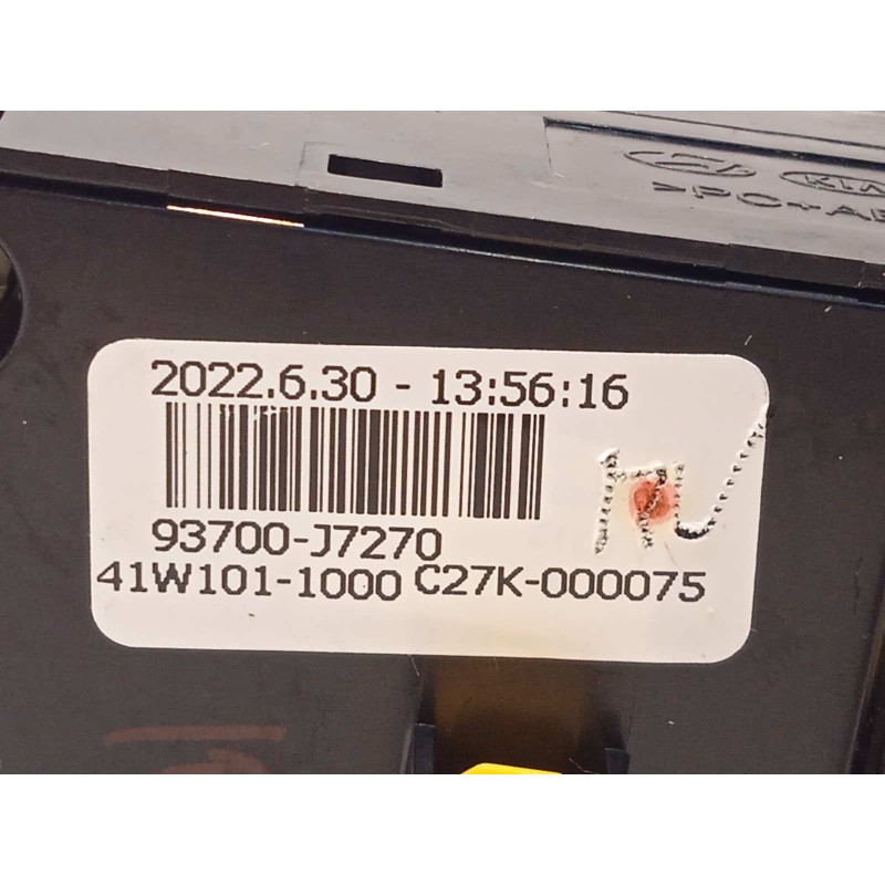 Recambio de mando multifuncion para kia xceed 1.0 tgdi cat referencia OEM IAM 93700J7270  