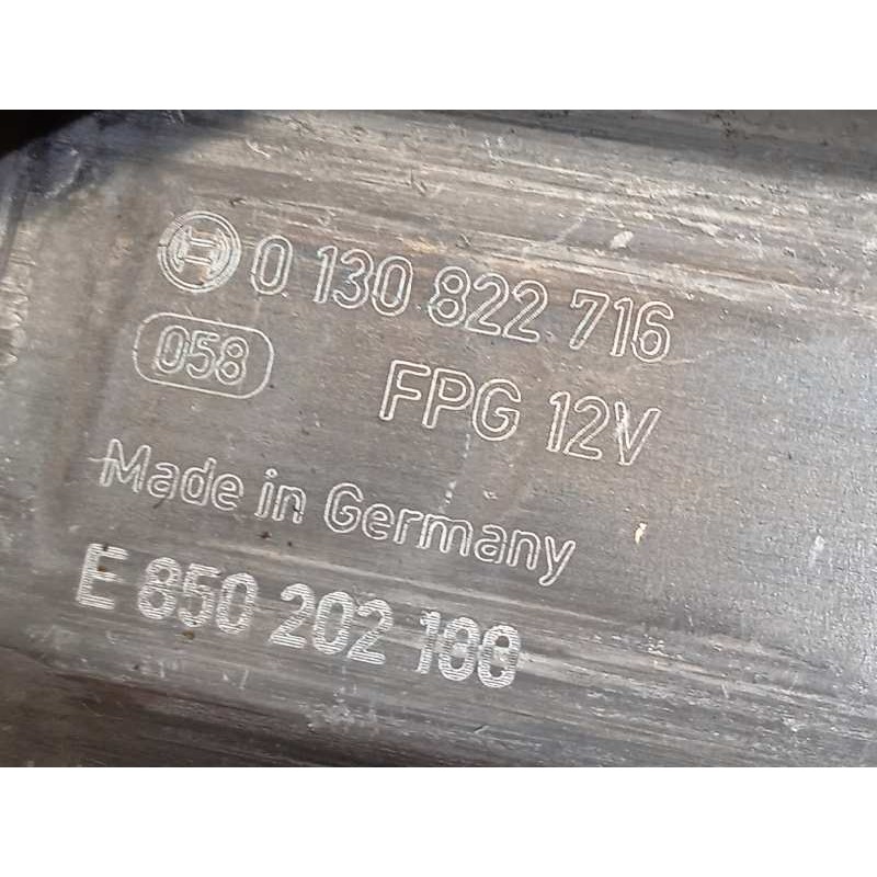 Recambio de elevalunas delantero izquierdo para audi a3 (8vk) basic referencia OEM IAM 5Q0959802B  0130822716