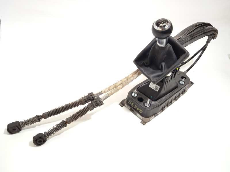 Recambio de palanca cambio para audi a3 (8vk) basic referencia OEM IAM 5Q0711049AP  