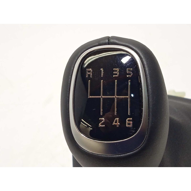 Recambio de palanca cambio para kia xceed 1.0 tgdi cat referencia OEM IAM 43700J7120WK  