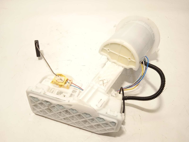 Recambio de bomba combustible para toyota yaris cross 1.5 hybrid (mxpj10l) referencia OEM IAM 77020K0080  